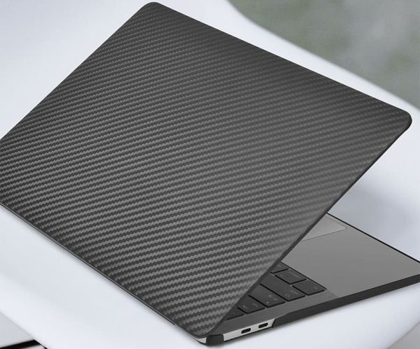 Чехол накладка пластиковая WIWU ikavlar MacBook Hard Case Pro 13", черный